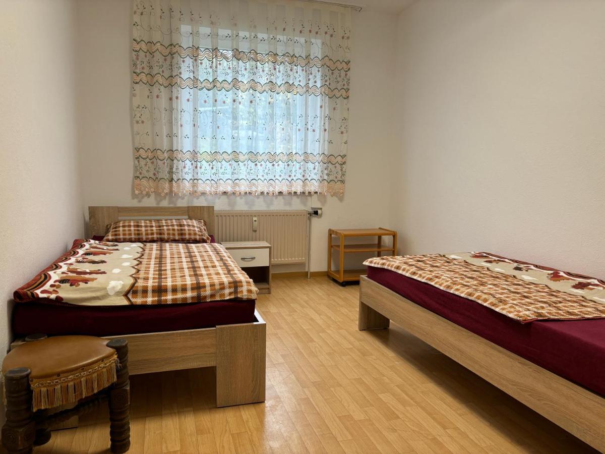 Ferienwohnung Grimm Pforzheim Bagian luar foto